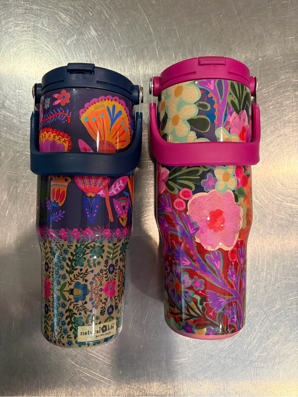 NATURAL LIFE Floral Pattern Insulated Tumblers in Navy & Fuchsia